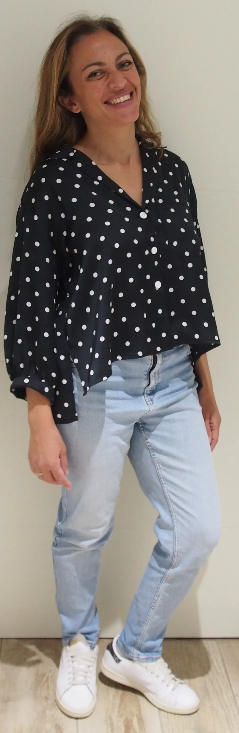 Chemisier Neïla - Satiné - Pois Noir et Blanc – Image 13