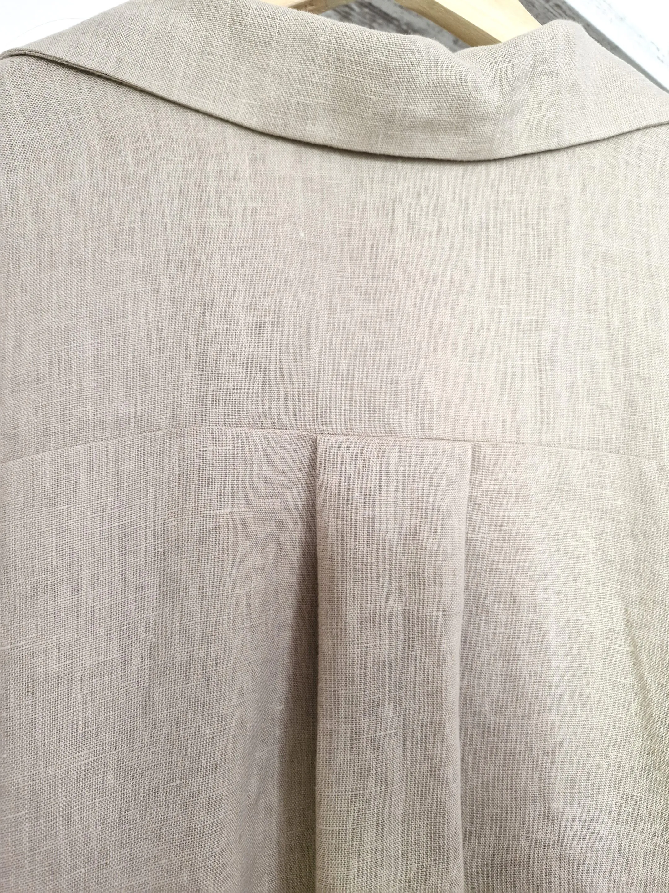 Chemisier Neïla - Couleur Sable - Lin 100% – Image 3