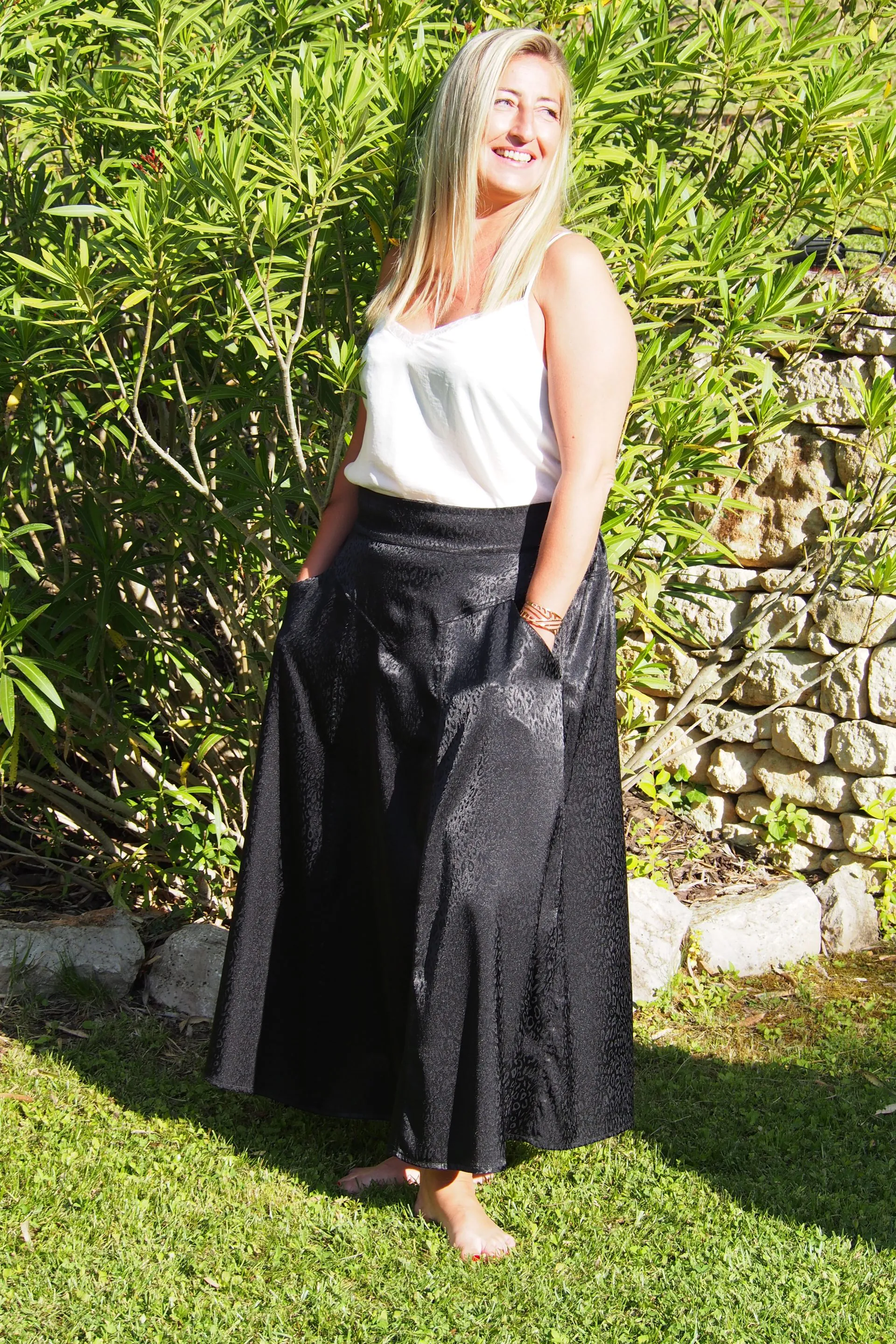 Jupe Pam - Satinée Noire - Motif Ocelot – Image 7