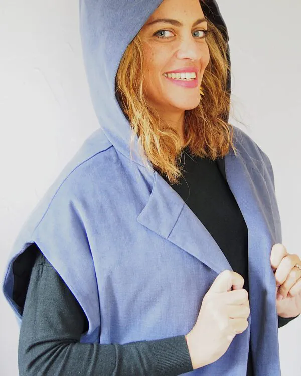 Vest Marj à capuche - Coton bleu velouté