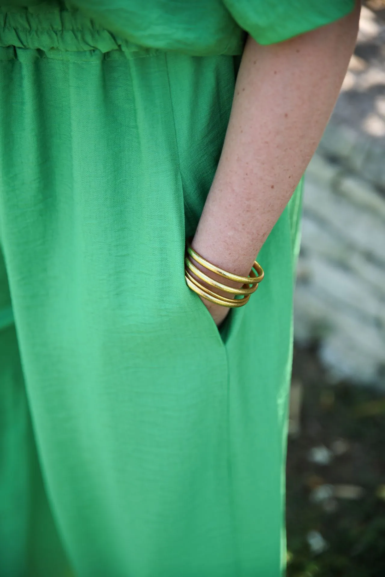 zoom poche pantalon large et fluide vert