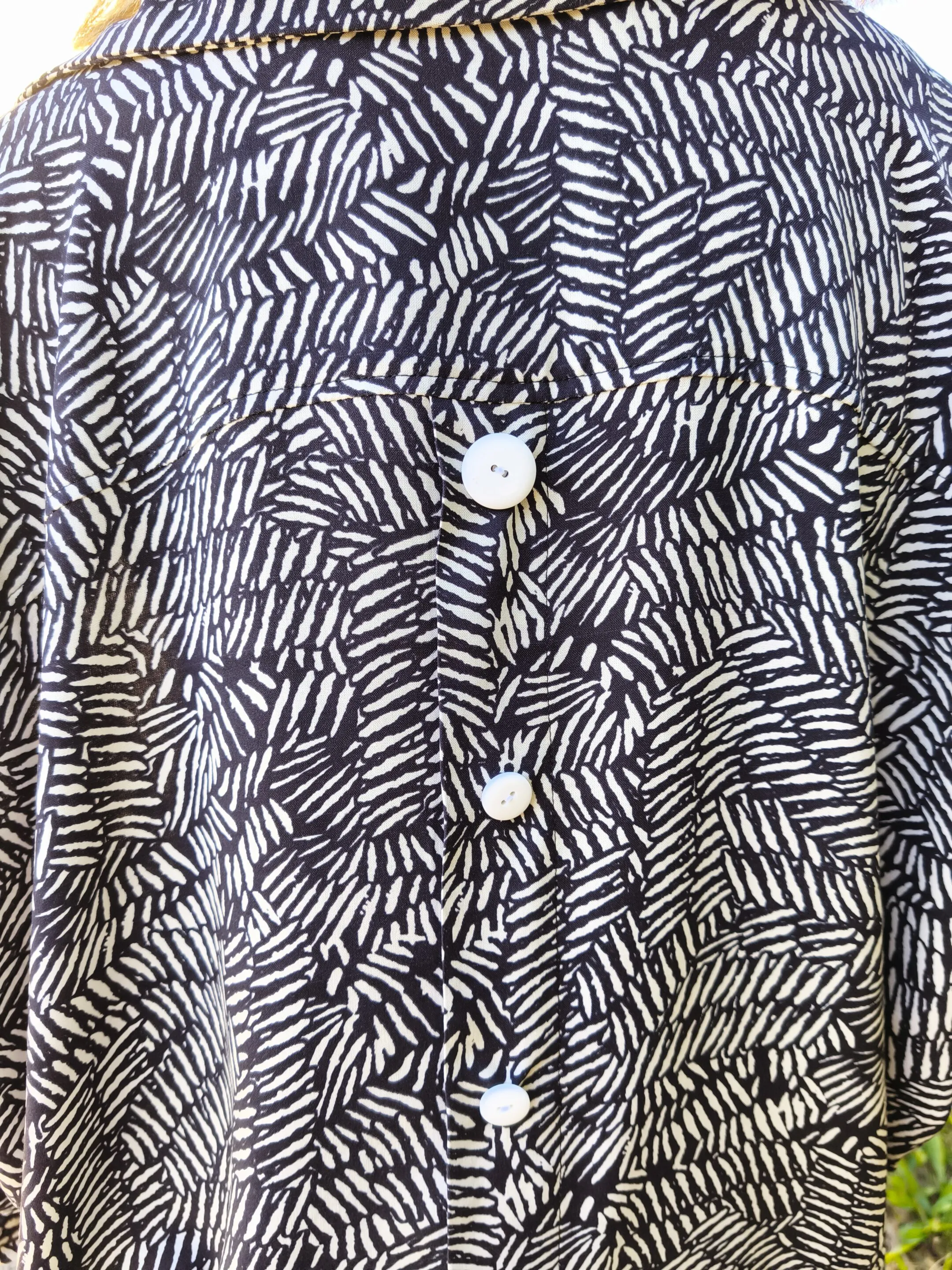 chemise vu dos fausse patte de boutonnage