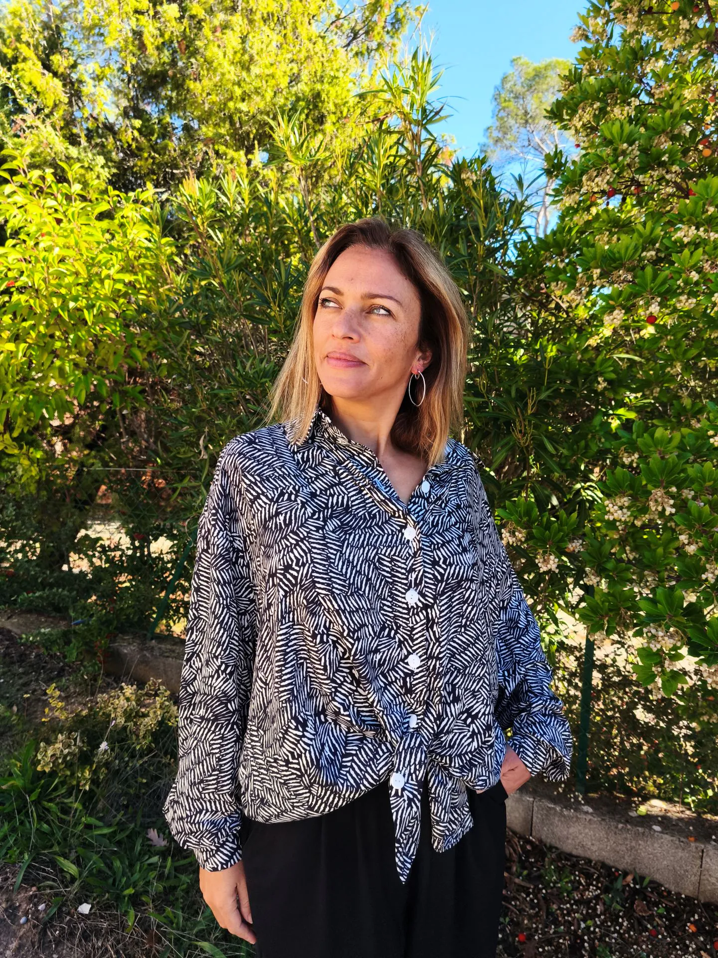 chemise chris noire et blanche