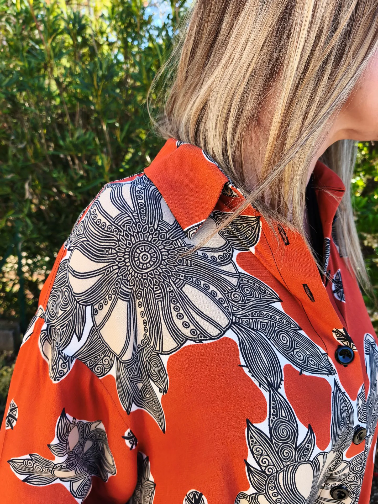 chemise chris orange imprimé noir et beige